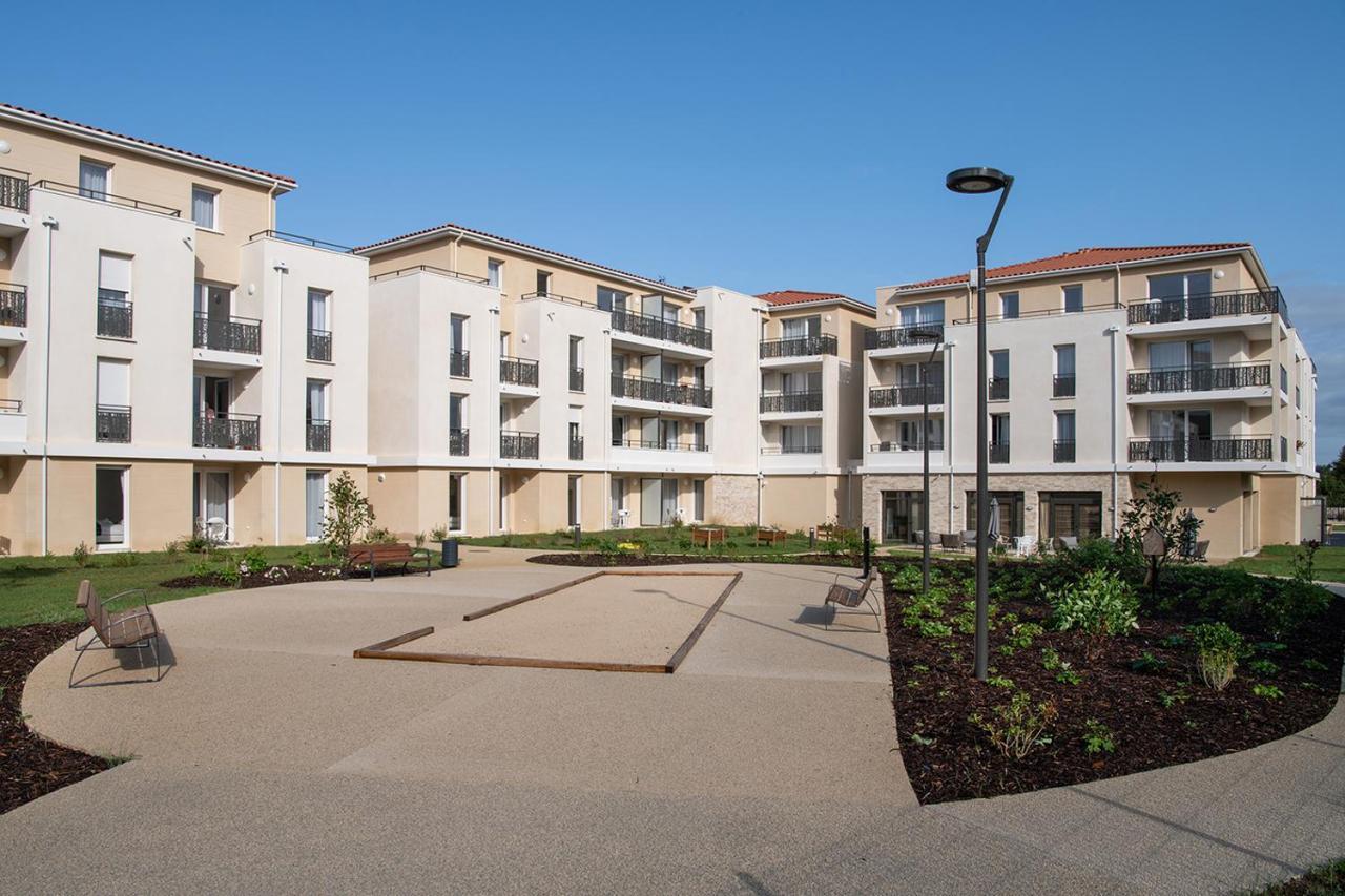 Aparthotel Domitys La Canopée à l'Isle-d'Espagnac Extérieur photo