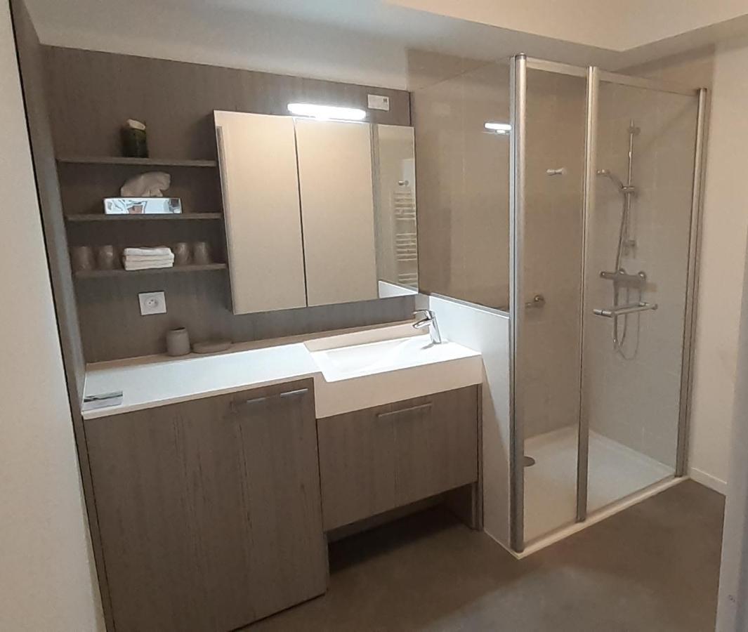 Aparthotel Domitys La Canopée à l'Isle-d'Espagnac Extérieur photo